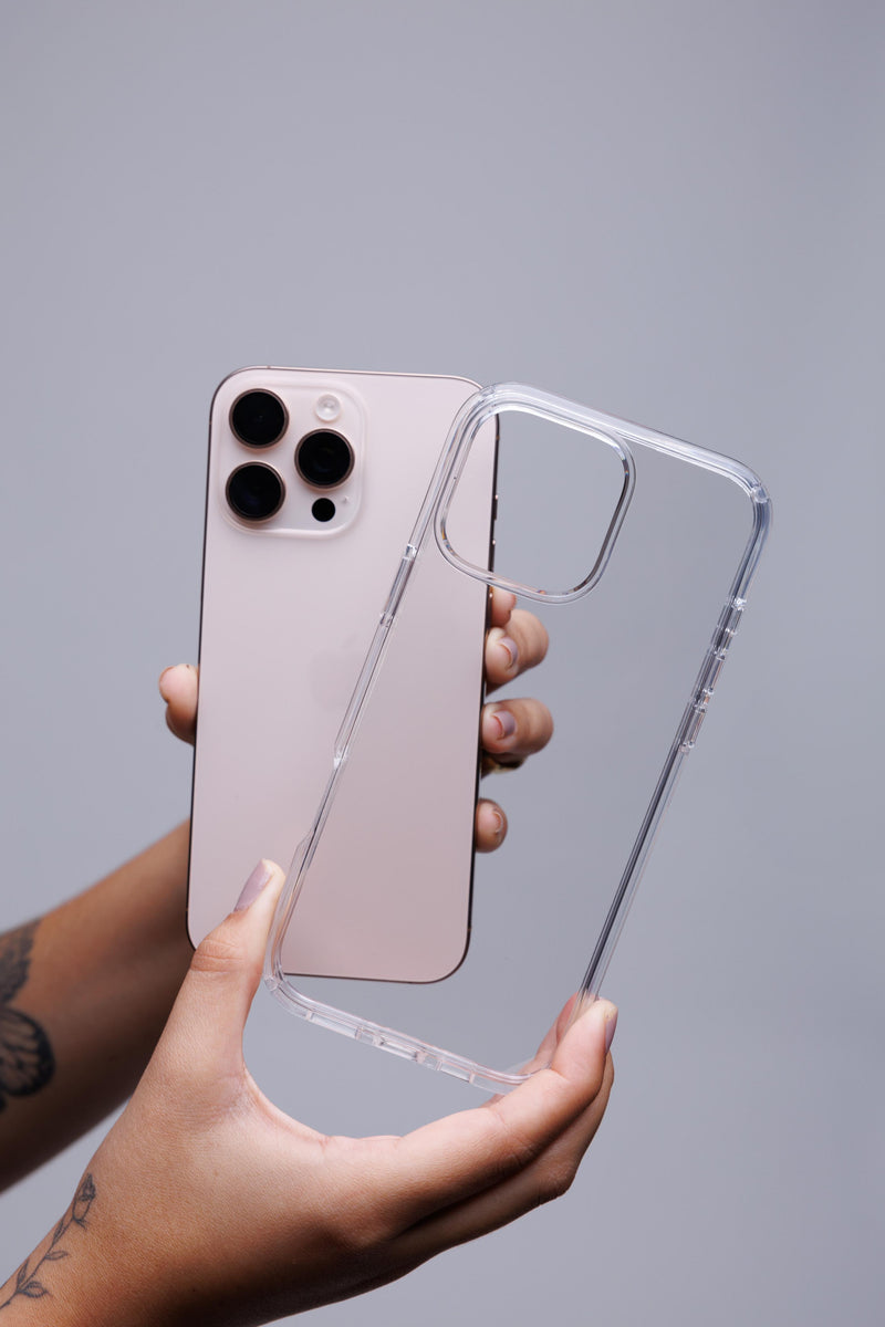 CASE PREMIUM CLEAR®